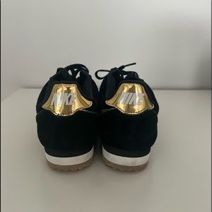 Womens Nike Cortez